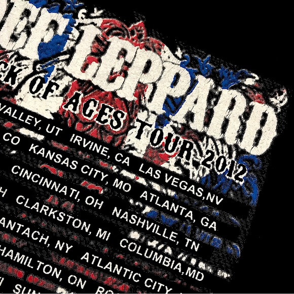 Def Leppard Tour T-Shirt - Picture 4 of 5